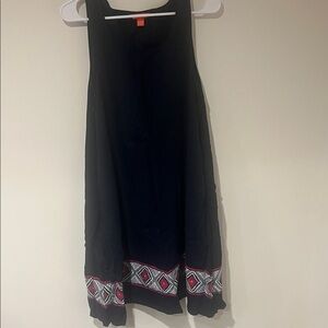 Black Sleeveless Dress with Geometric Hem with pockets